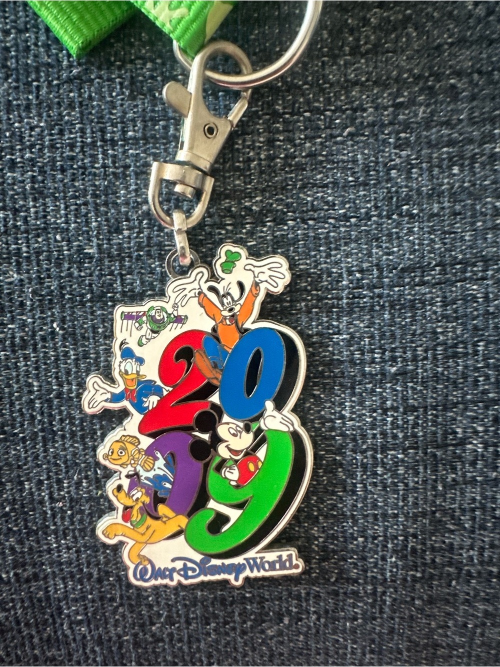Walt Disney World 2009 Character Keychain - Colorful 2019 Charm With Lanyard
